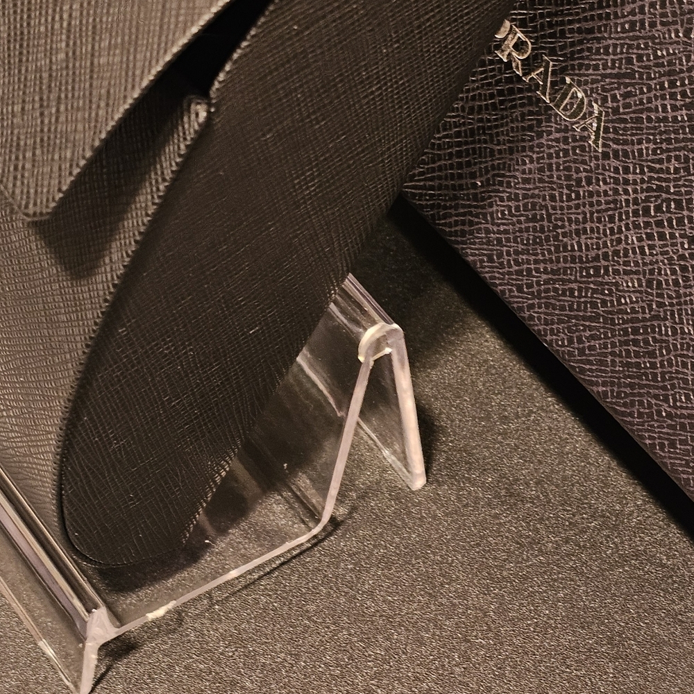 Prada Silver and Black Sunglasses Hard Case & Box Sleek Accessories - Picture 7 of 13